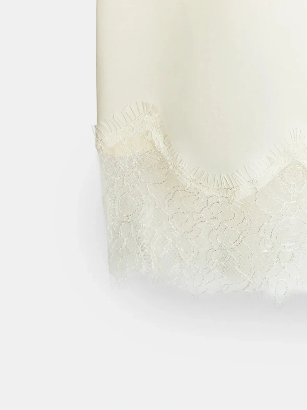 Zara ZW Collection Satin Effect Lace Skirt in vanilla features a tonal lace